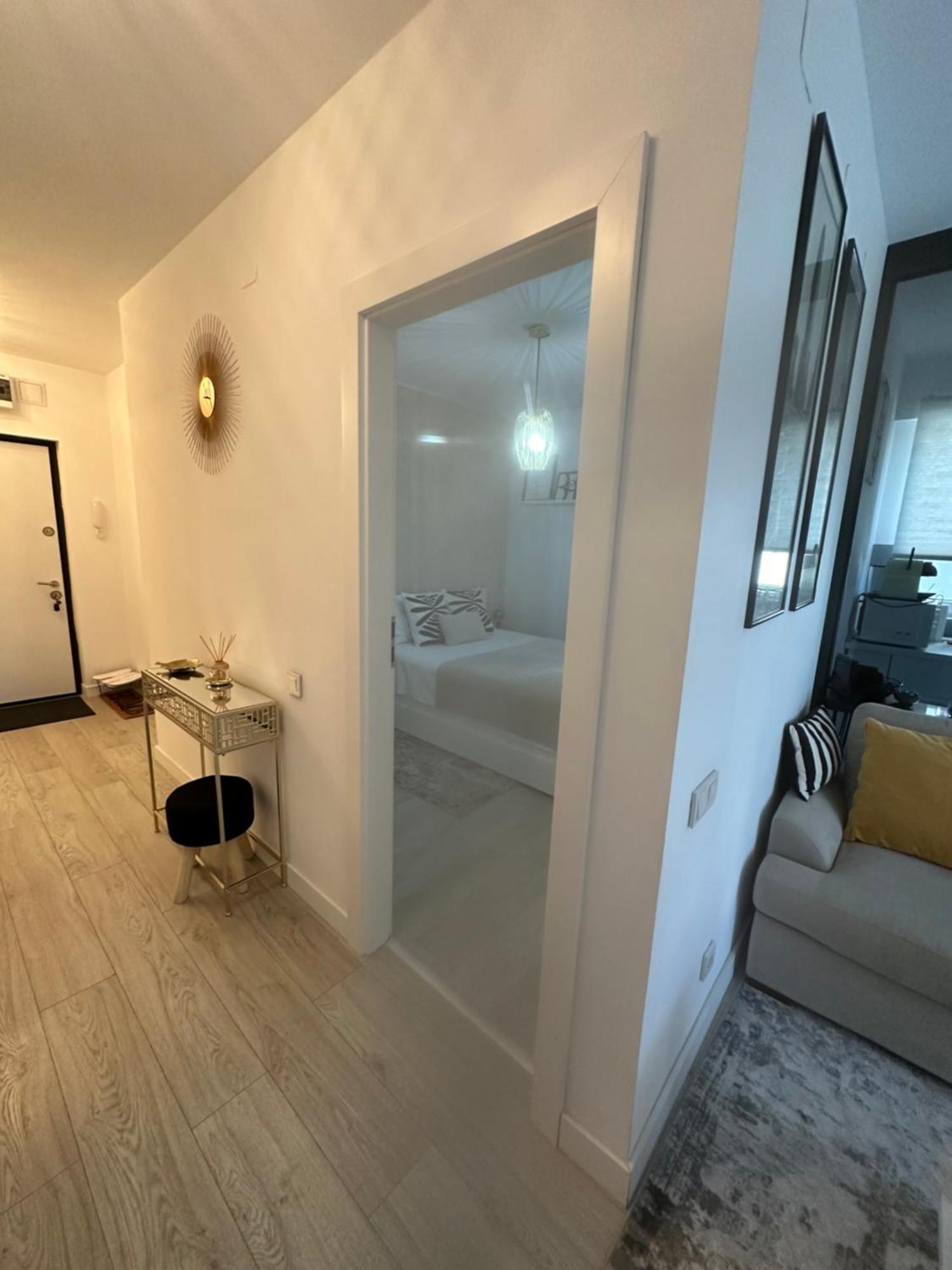 Boutique Apartment Bucharest Exterior photo