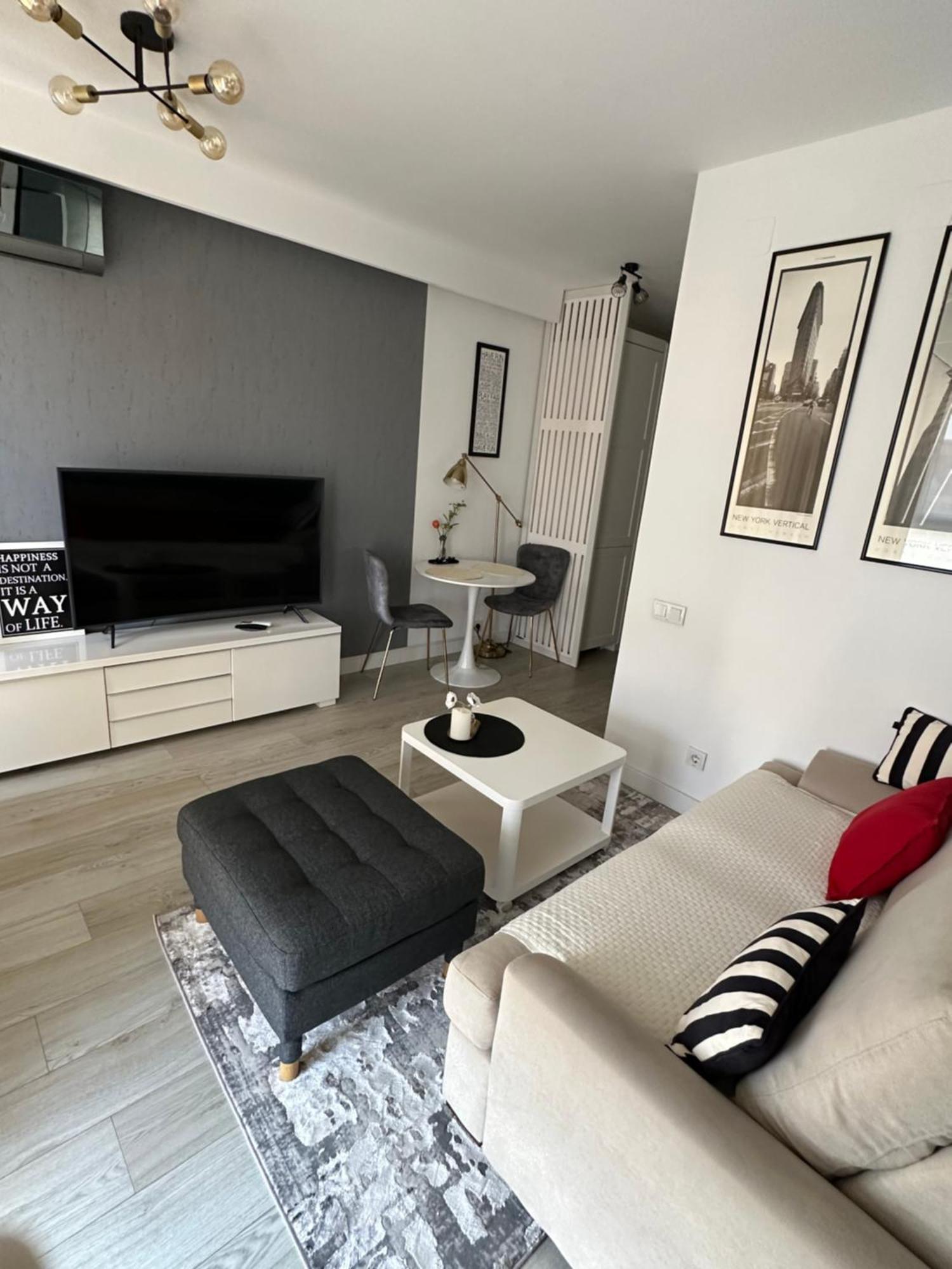 Boutique Apartment Bucharest Exterior photo