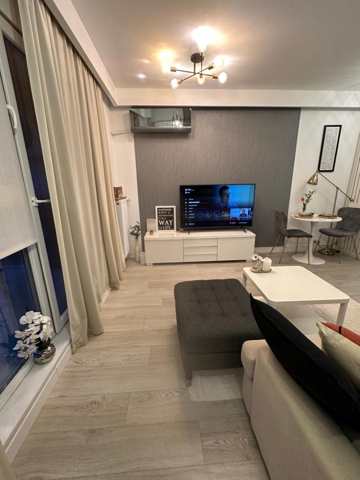 Boutique Apartment Bucharest Exterior photo